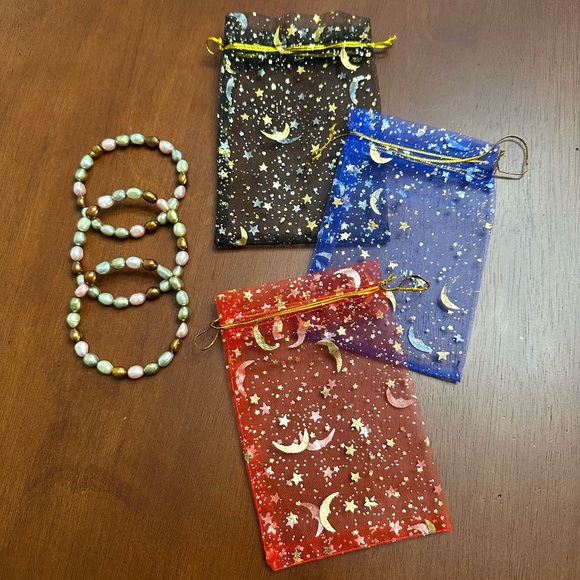 Honora Set of 3 Multicolor Freshwater Pearl Stretch Bracelets - Picture 9 of 9